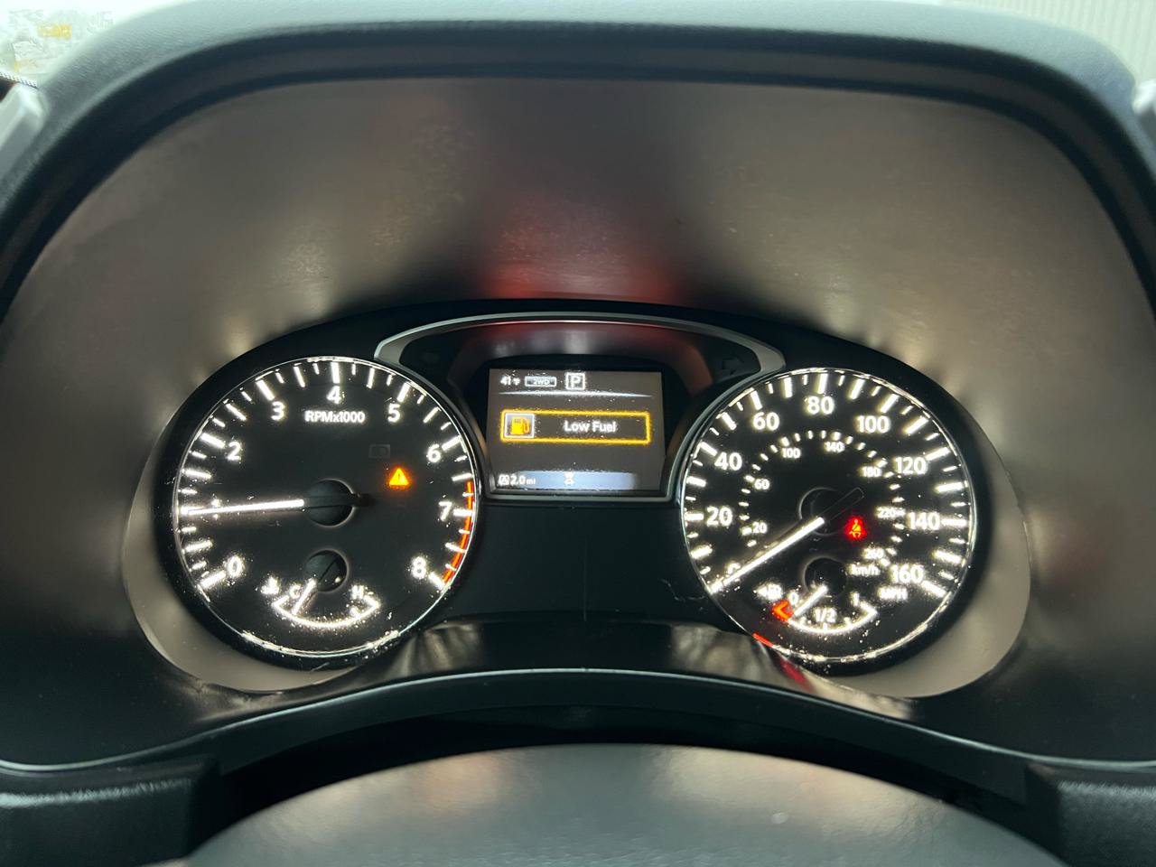 Used 2018 Nissan Pathfinder SV AWD/4WD image 19