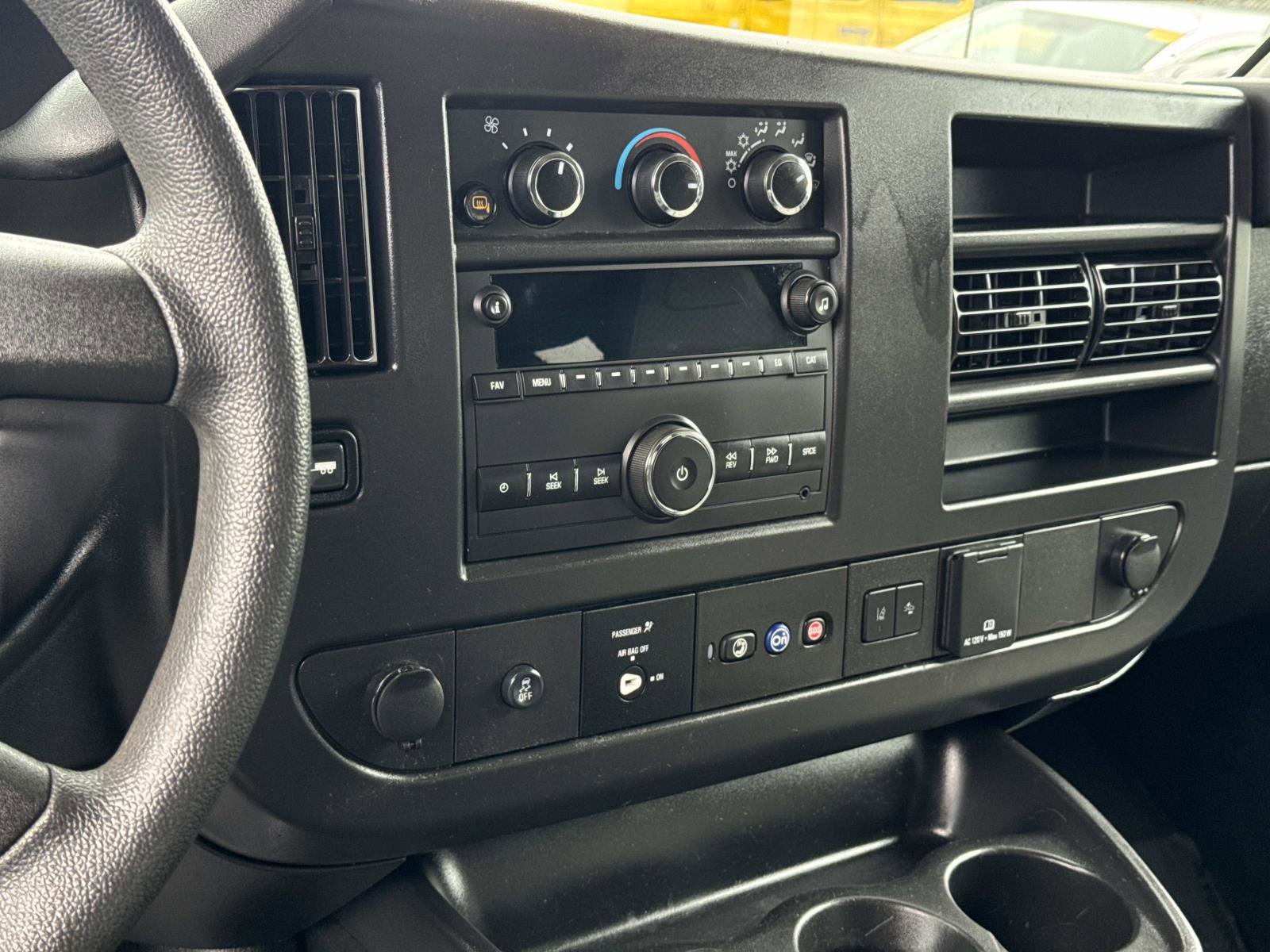 Used 2024 Chevrolet Express 3500 LT w/ LT Preferred Equipment Group image 6