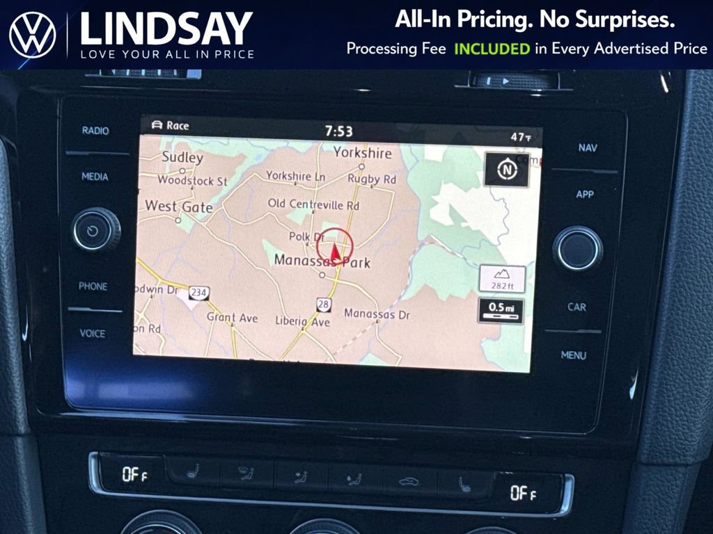 Used 2019 Volkswagen Golf R 4-Door image 14