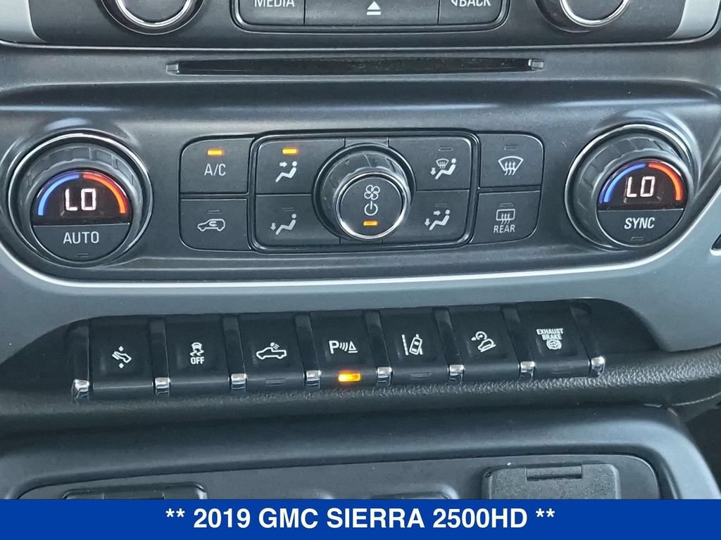 Used 2019 GMC Sierra 2500 SLT w/ Duramax Plus Package AWD/4WD image 24
