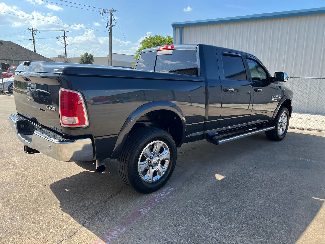 Used 2016 RAM 2500 Laramie w/ Convenience Group image 6