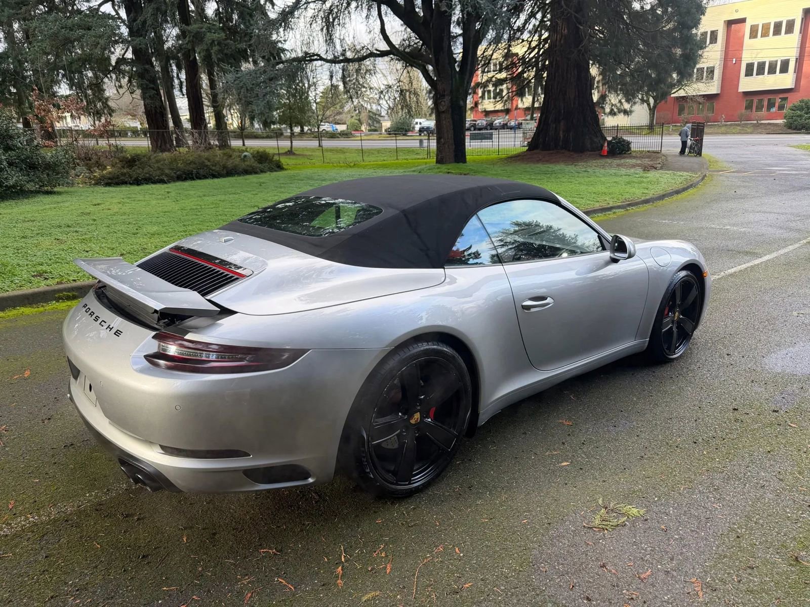 Used 2017 Porsche 911 Carrera image 5