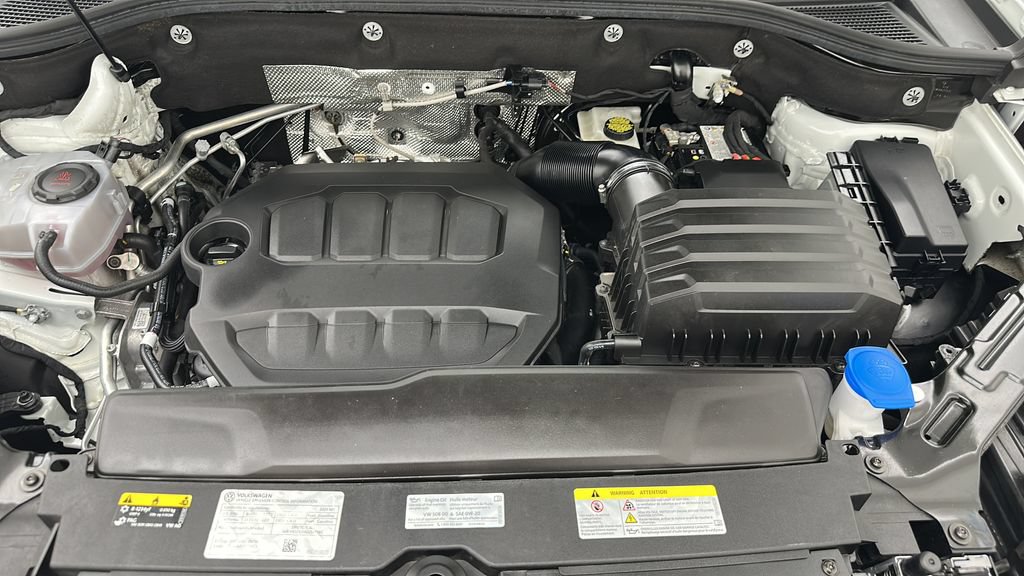 Used 2025 Volkswagen Atlas SE AWD/4WD image 26