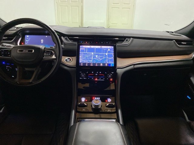 Used 2022 Jeep Grand Cherokee Summit image 11