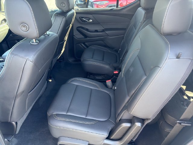 Used 2023 Chevrolet Traverse LT w/ LT Premium Package AWD/4WD image 26
