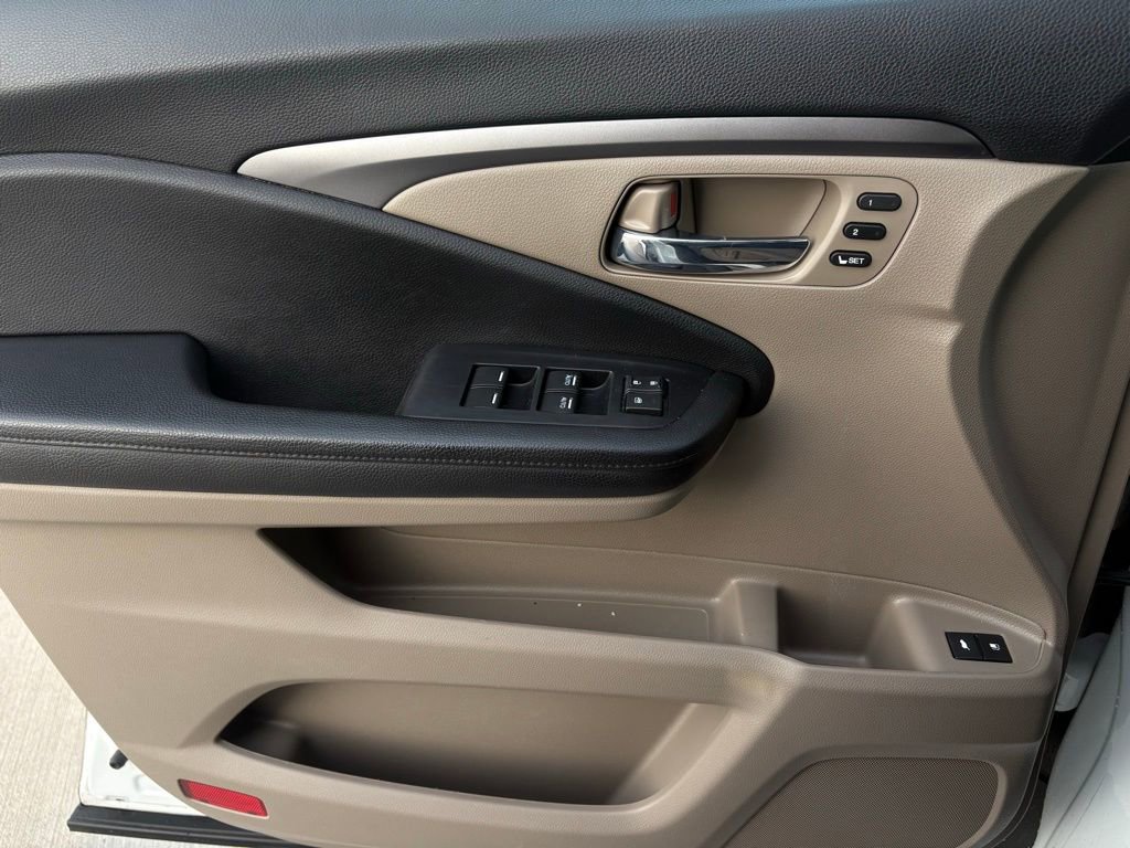 Used 2021 Honda Pilot EX-L image 16