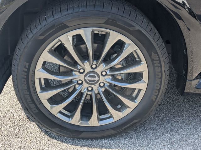 Used 2023 Nissan Armada Platinum w/ Cargo Package image 10