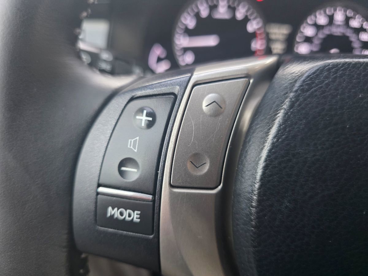 Used 2015 Lexus ES 350 w/ Premium Package FWD image 31