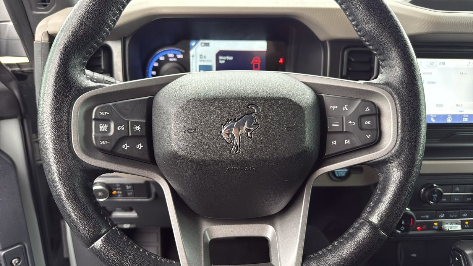 Used 2022 Ford Bronco Big Bend image 15