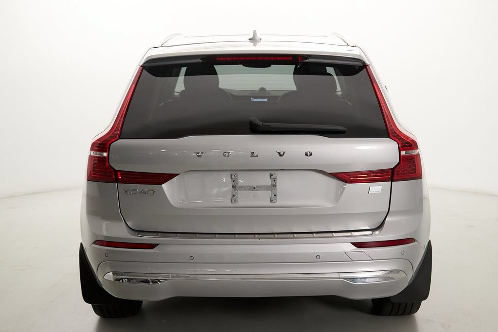 Certified 2023 Volvo XC60 T8 Ultimate w/ Climate Package AWD/4WD image 8
