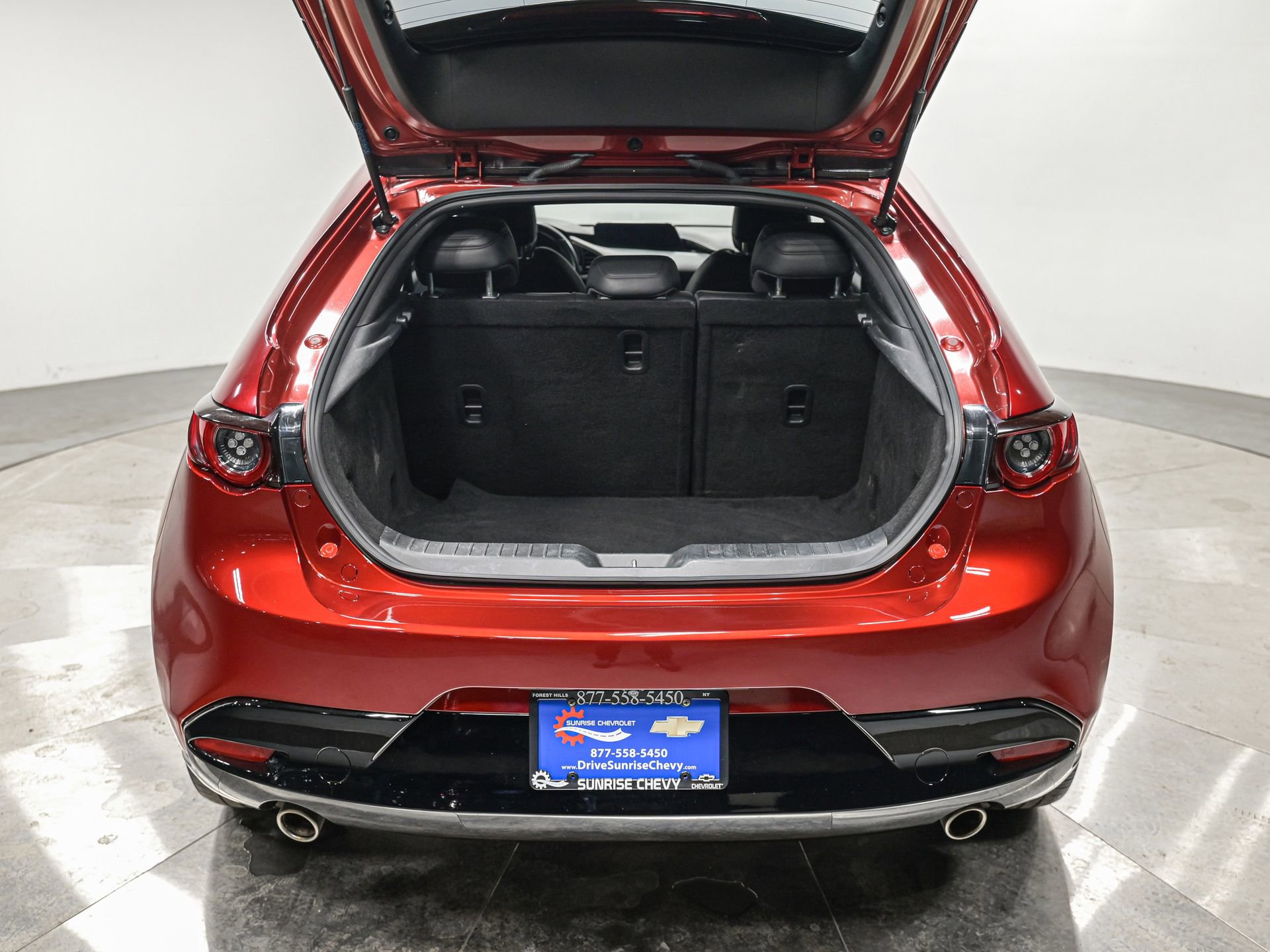 Used 2020 MAZDA MAZDA3 Hatchback image 7