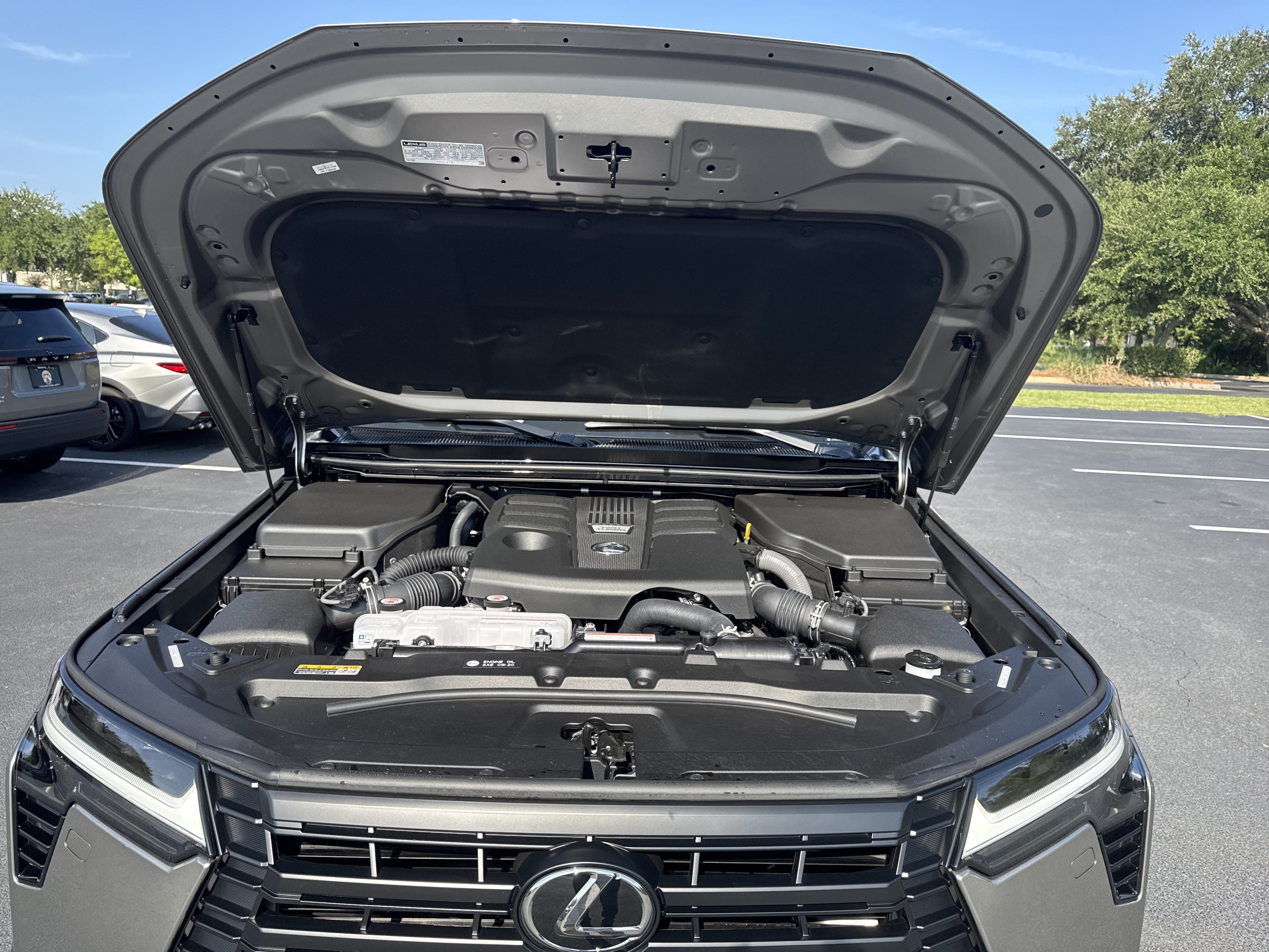 Used 2026 Lexus GX 550 w/ Cold Area Package AWD/4WD image 45