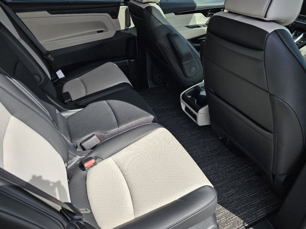 New 2026 Honda Odyssey Elite image 25