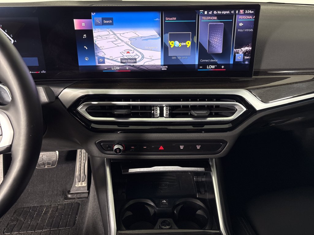 Used 2024 BMW 330i Sedan w/ M Sport Package RWD image 30