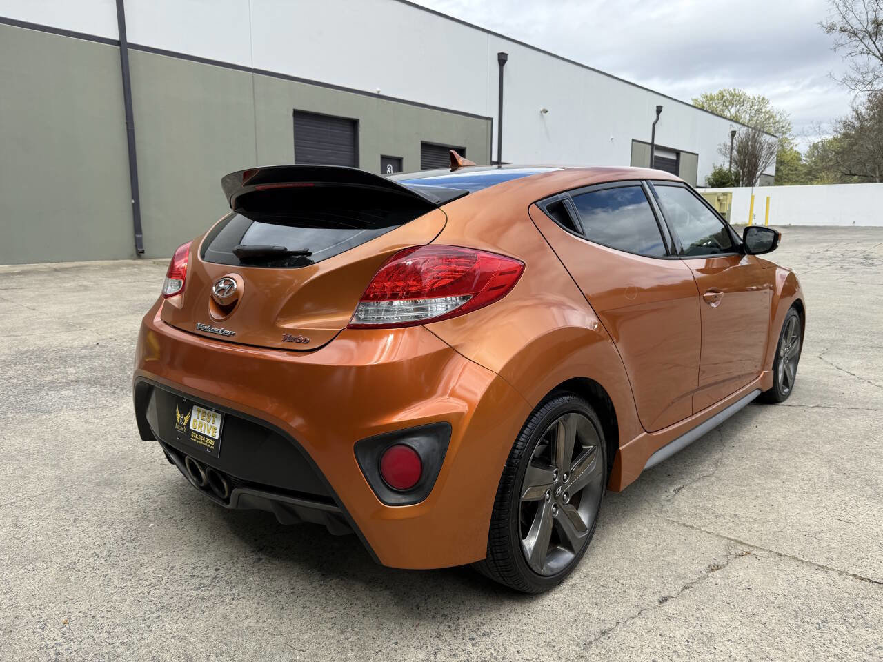 Used 2014 Hyundai Veloster Turbo image 11