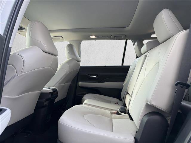 Certified 2026 Toyota Grand Highlander XLE AWD/4WD image 20