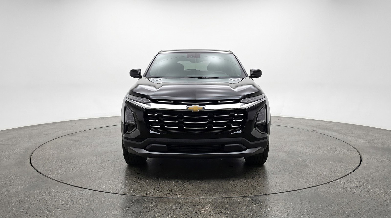Used 2025 Chevrolet Equinox LT FWD image 2