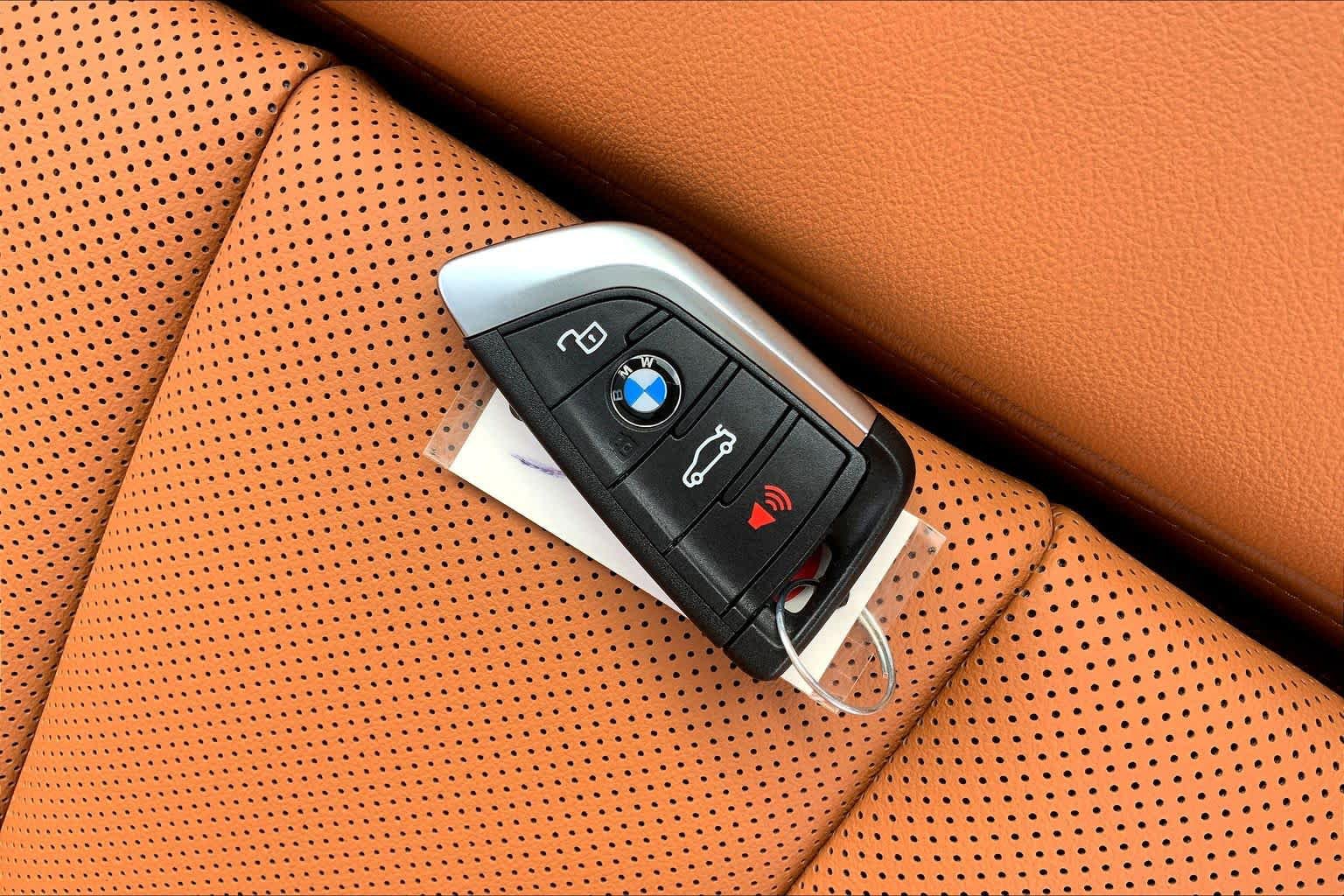 Used 2024 BMW X3 sDrive30i w/ Convenience Package RWD image 14