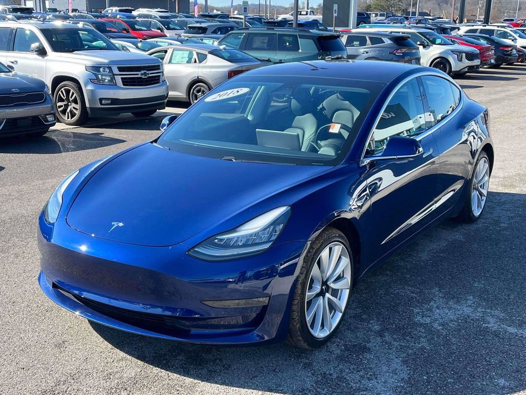 Used 2018 Tesla Model 3 Long Range image 28