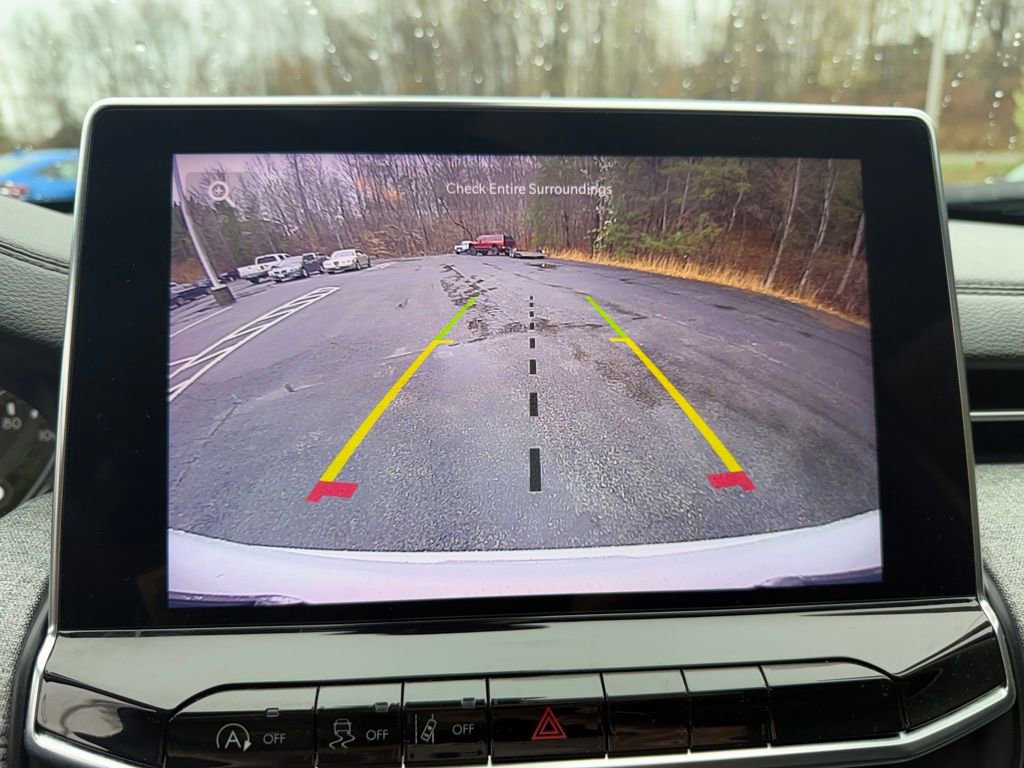 Used 2024 Jeep Compass Latitude image 31