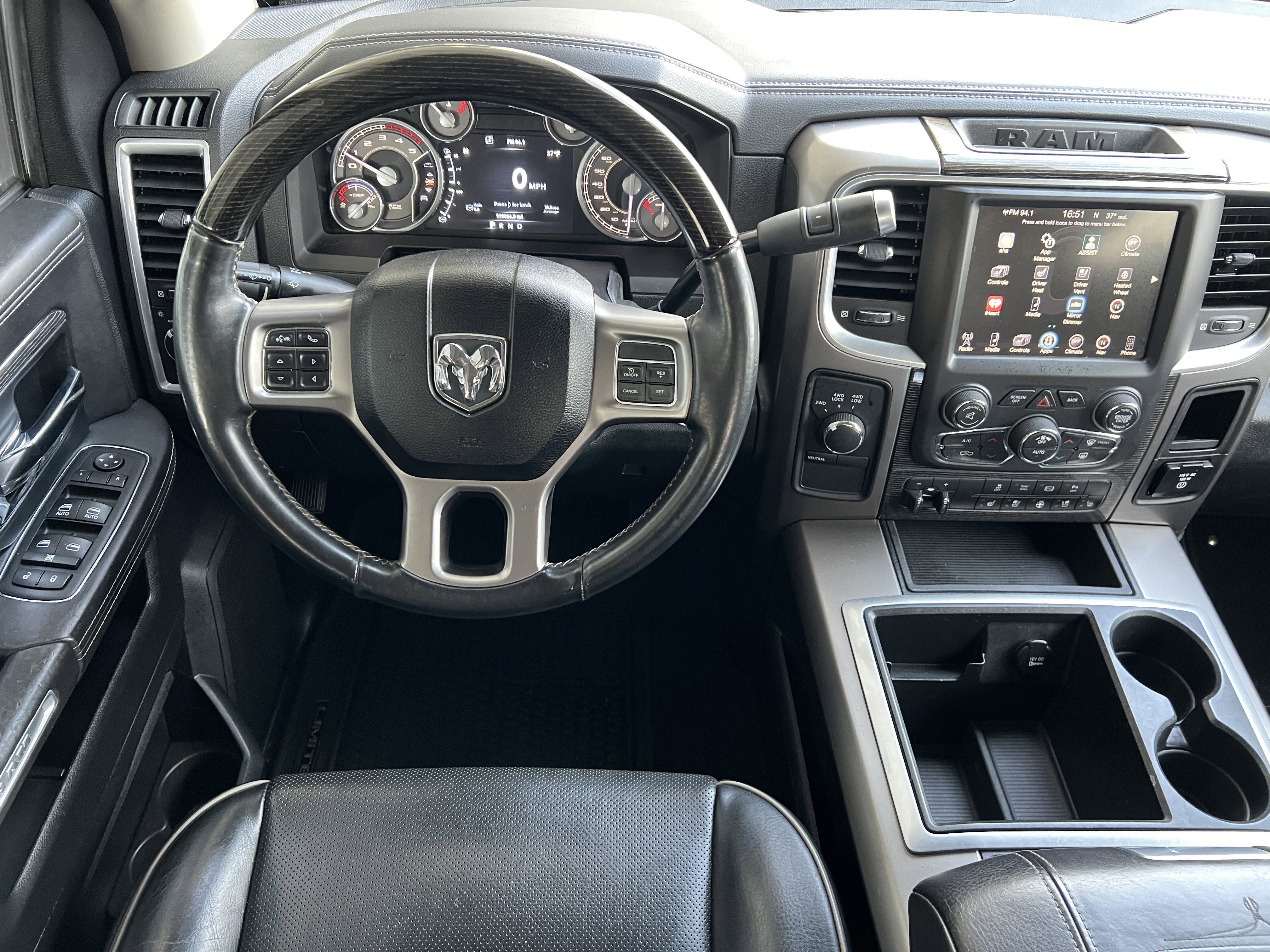 Used 2014 RAM 3500 Laramie Longhorn image 32