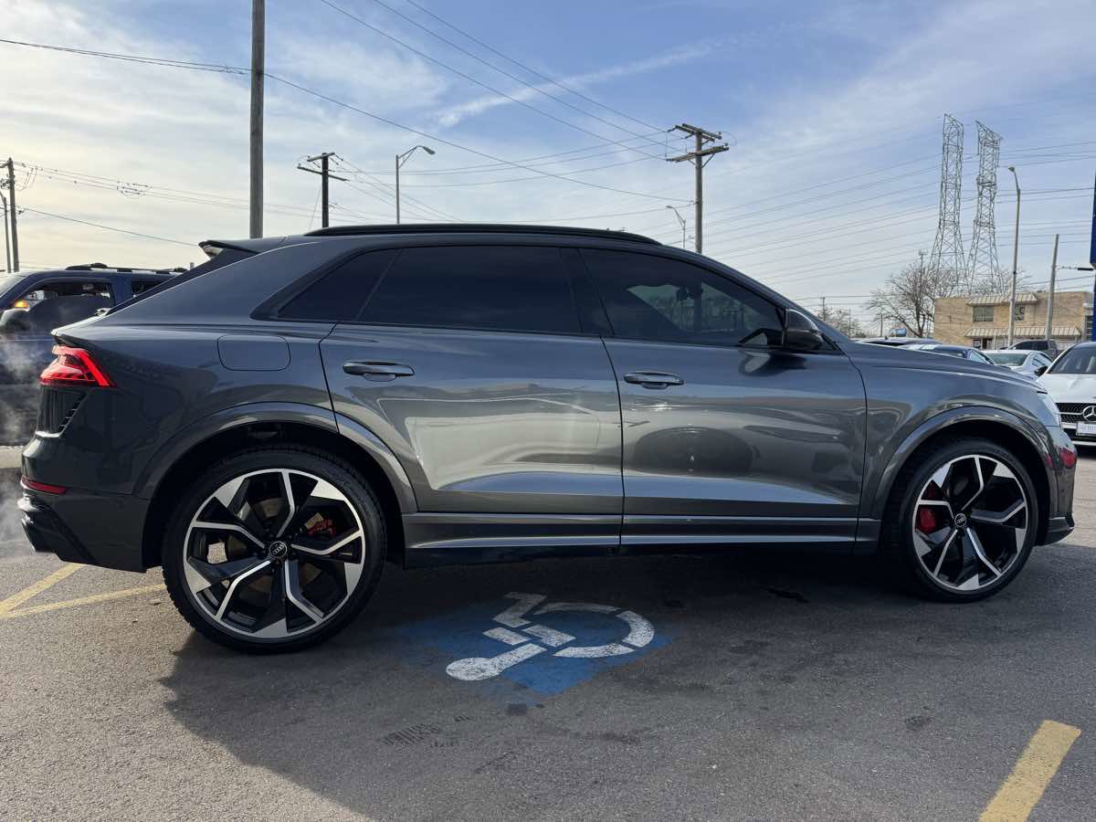 Used 2021 Audi RS Q8 image 4