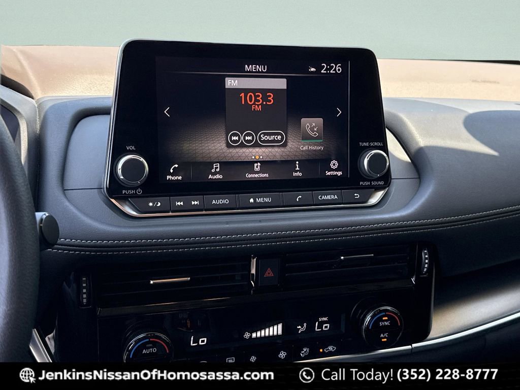 Certified 2022 Nissan Rogue SV FWD image 30