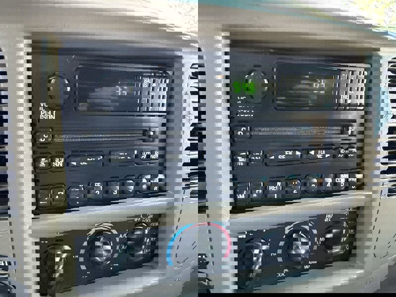 Used 2003 Ford F150 XLT AWD/4WD image 36