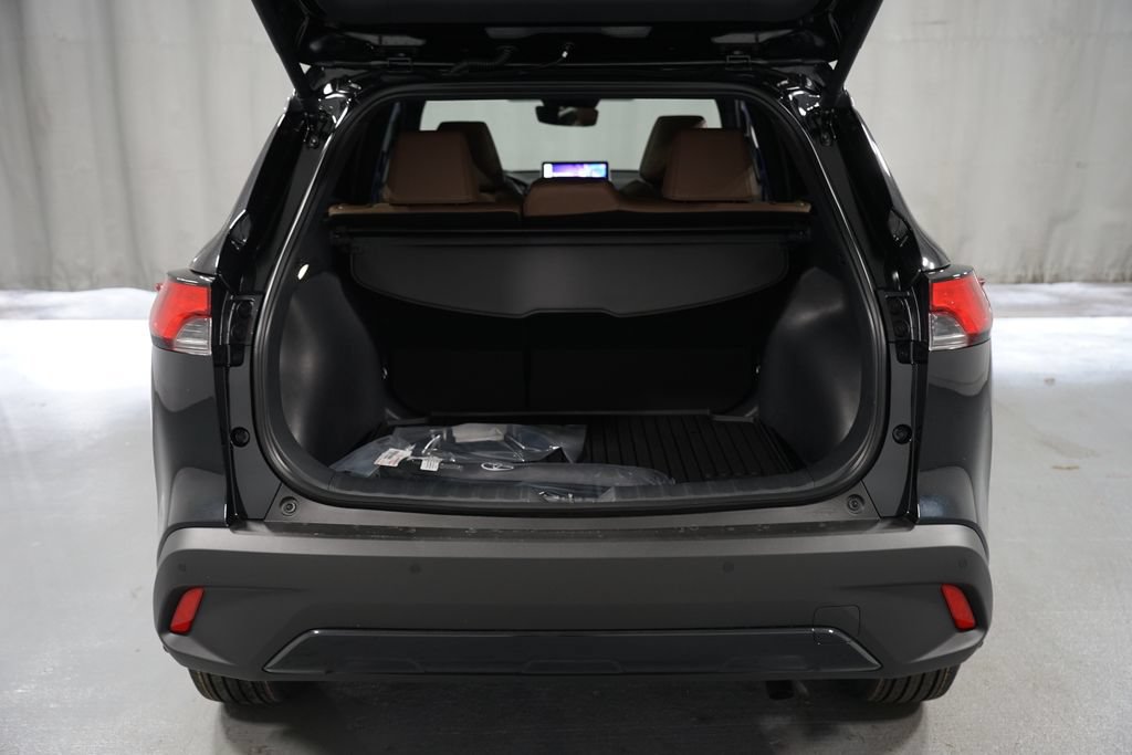 New 2026 Toyota Corolla Cross XLE w/ Convenience Package FWD image 35
