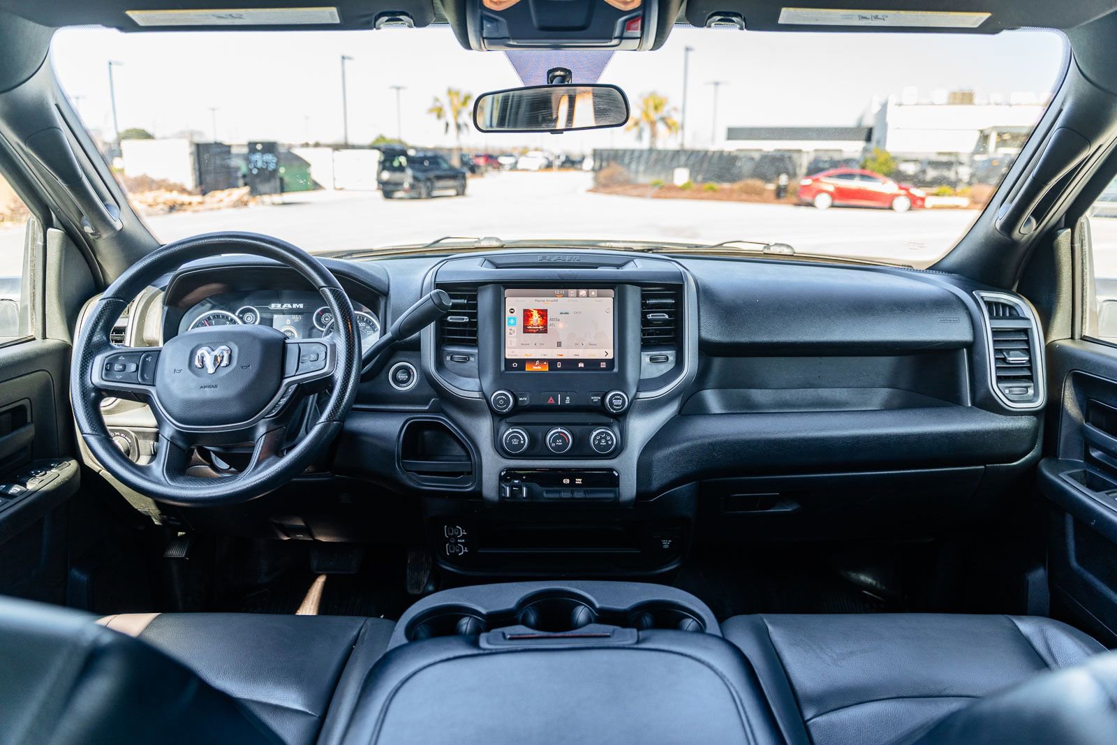 Used 2024 RAM 2500 Tradesman w/ Chrome Appearance Group image 21