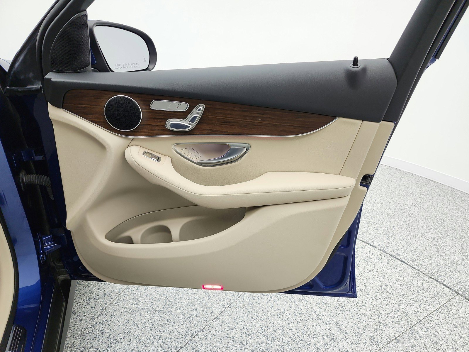Used 2022 Mercedes-Benz GLC 300 image 20