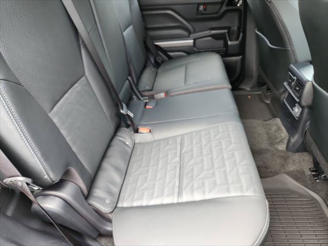 Certified 2026 Toyota 4Runner TRD Off-Road Premium w/ Tow Technology Package AWD/4WD image 18