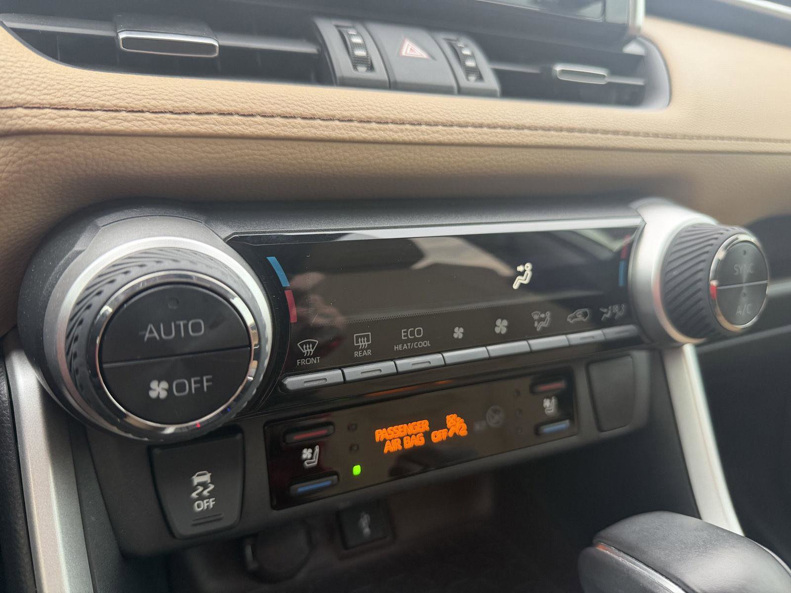 Used 2021 Toyota RAV4 Limited w/ Limited Grade Weather Package image 29