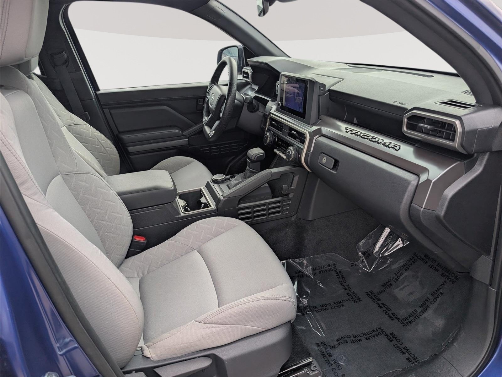 Used 2025 Toyota Tacoma SR5 AWD/4WD image 10