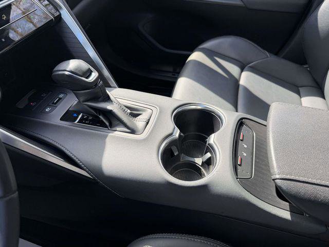 Certified 2023 Toyota Venza Nightshade AWD/4WD image 22