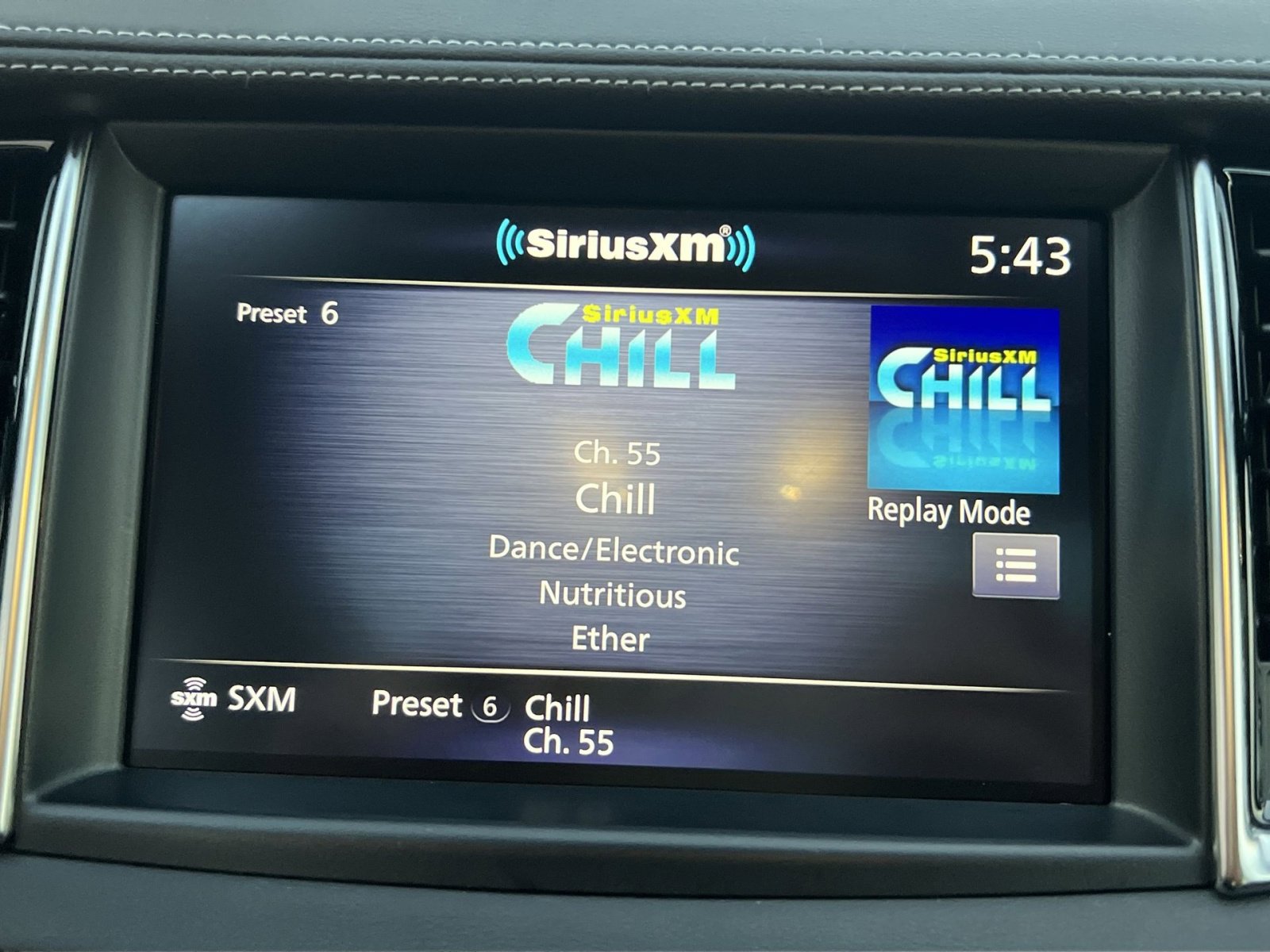 Used 2025 INFINITI QX55 Luxe w/ Cargo Package image 18