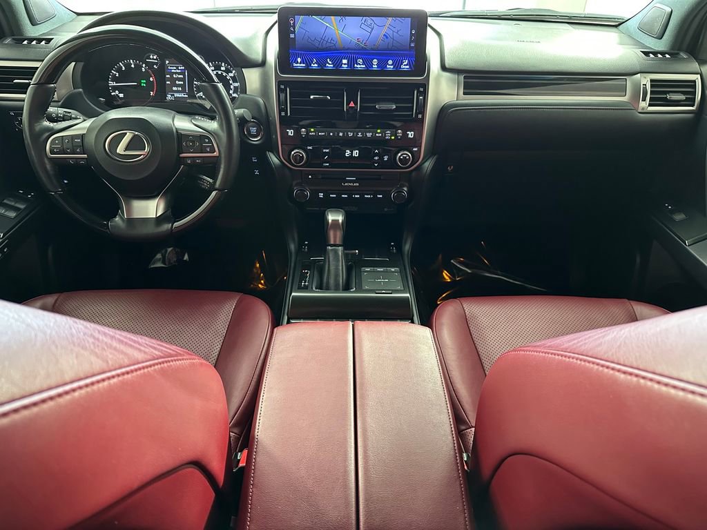 Used 2022 Lexus GX 460 Luxury w/ Sport Design Package image 24