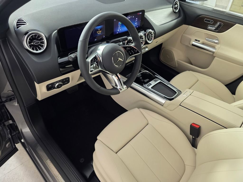 New 2026 Mercedes-Benz GLA 250 4MATIC image 7