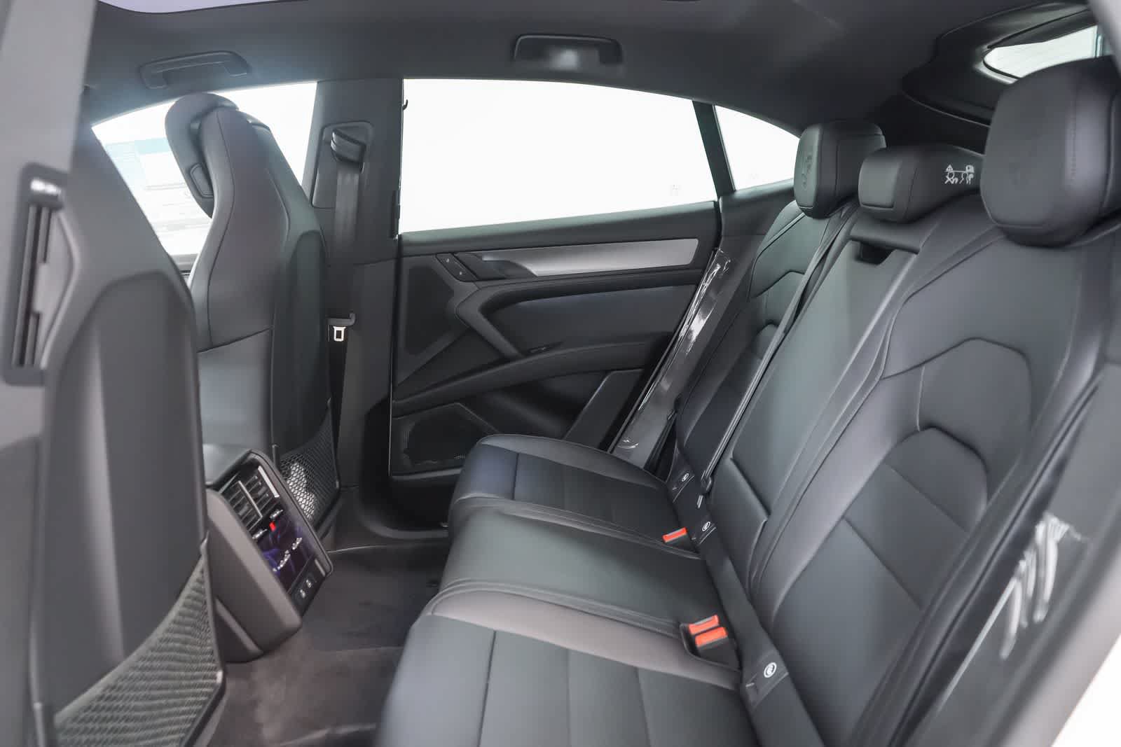 New 2026 Porsche Cayenne S AWD/4WD image 23