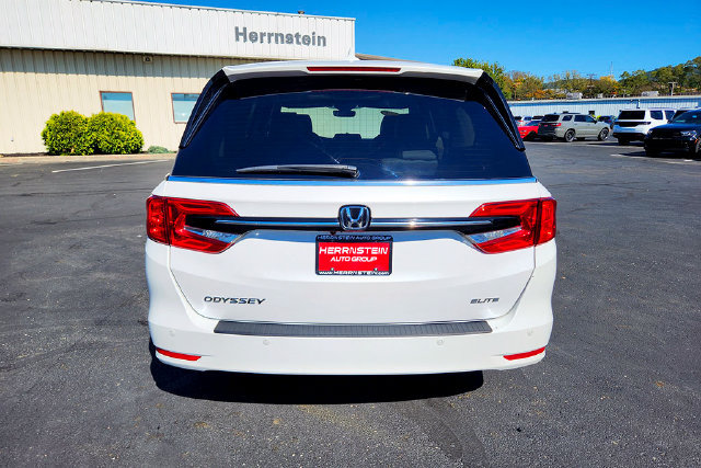 Used 2023 Honda Odyssey Elite image 40