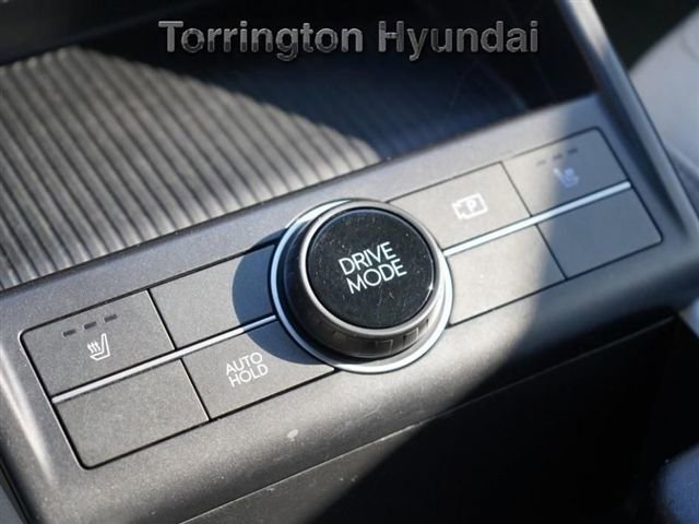 Used 2025 Hyundai Kona SEL image 24
