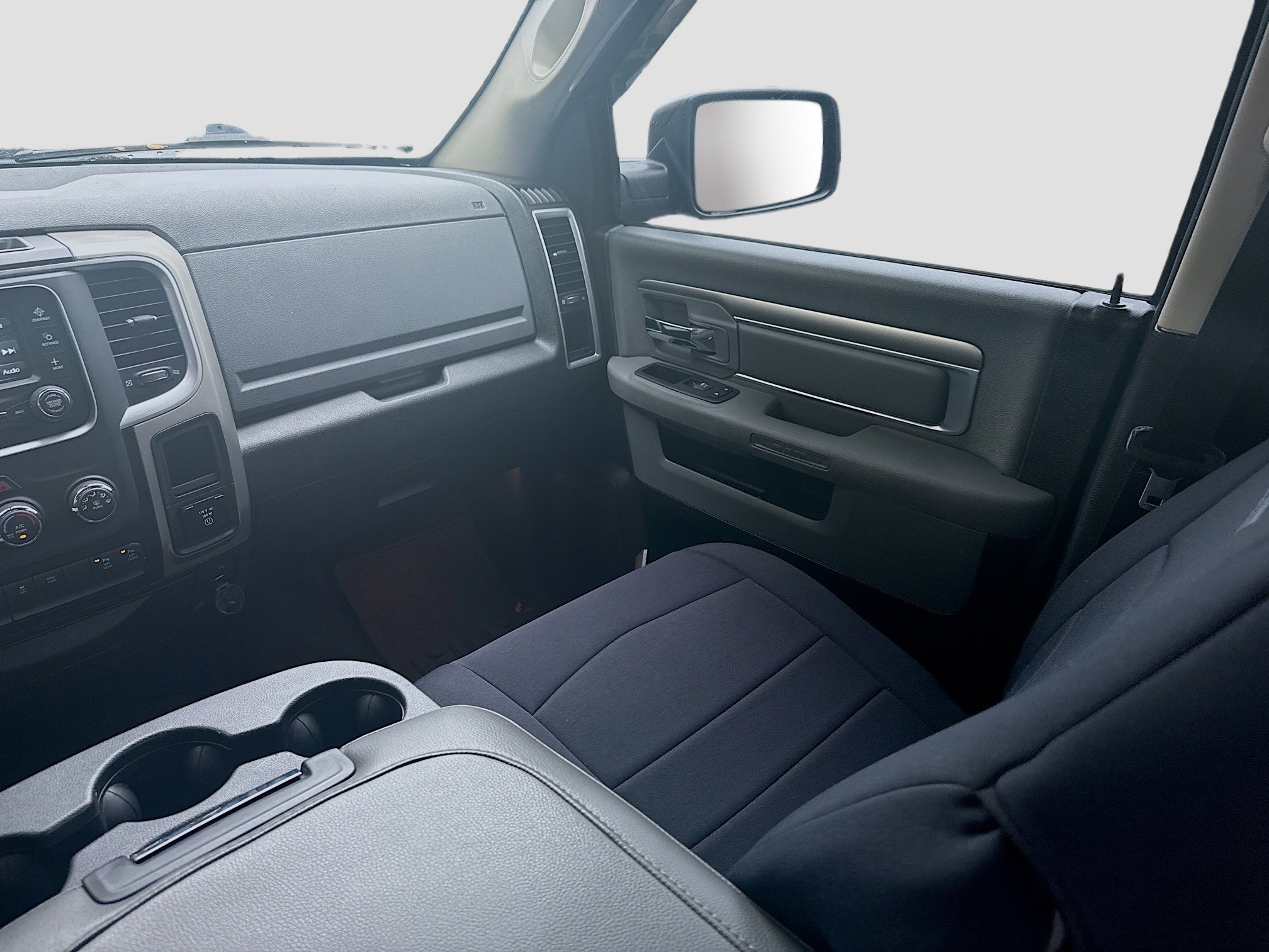 Used 2020 RAM 1500 Laramie image 19