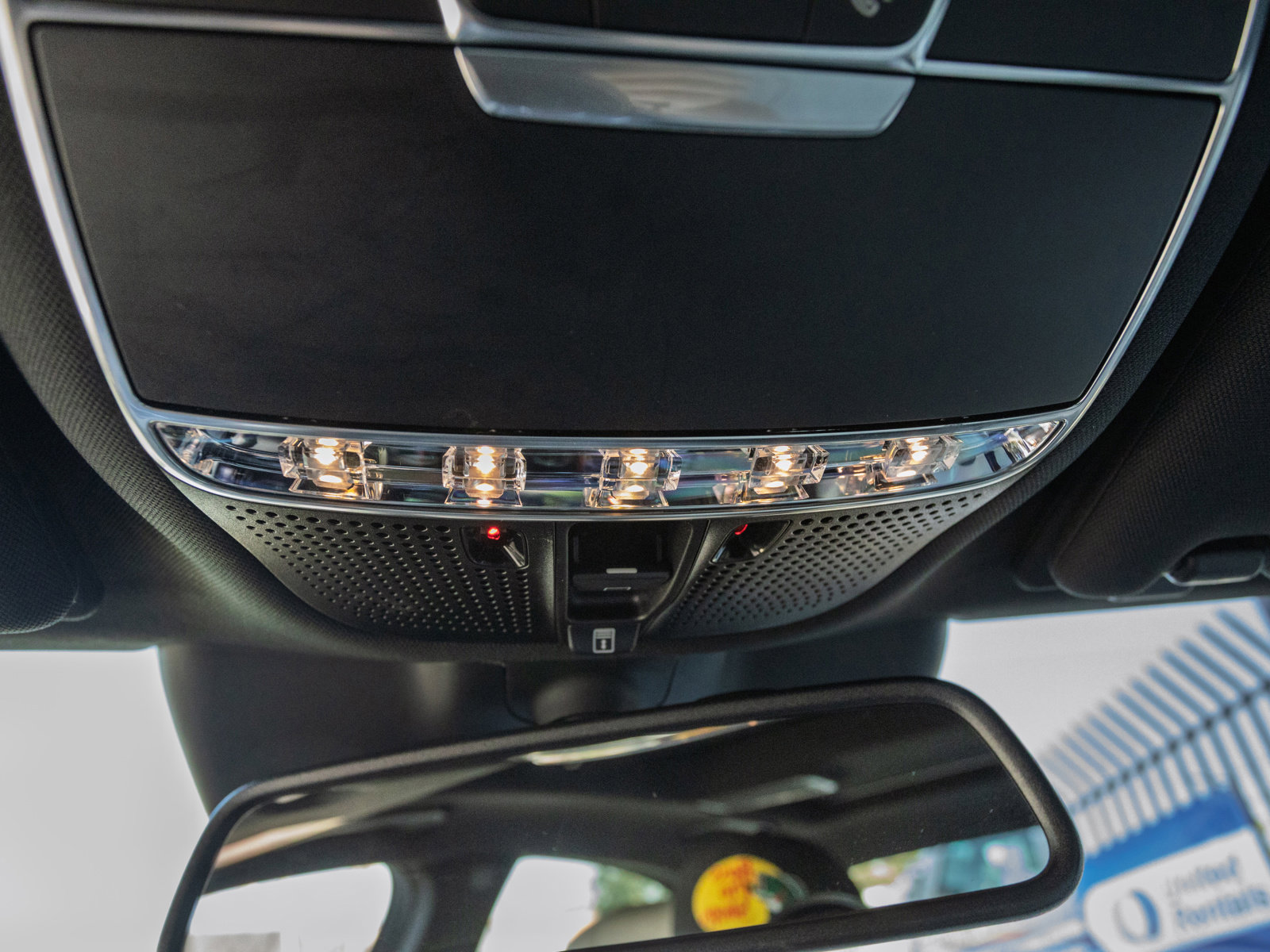 Used 2015 Mercedes-Benz S 550 Sedan image 20