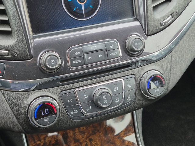 Used 2014 Chevrolet Impala LTZ FWD image 15