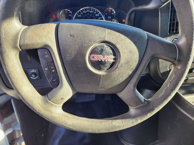 Used 2017 GMC Savana 2500 image 11