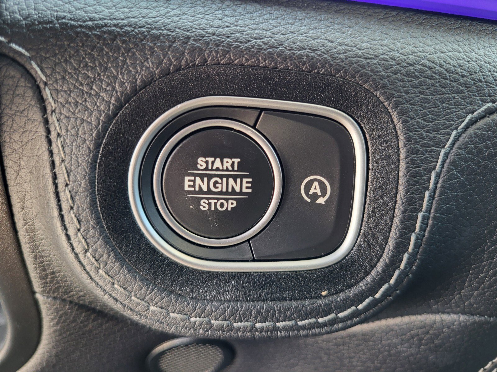 Used 2024 Mercedes-Benz GLS 580 4MATIC image 24