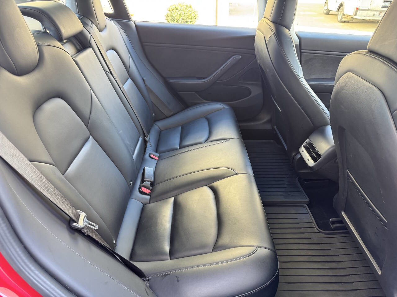 Used 2018 Tesla Model 3 Long Range image 21