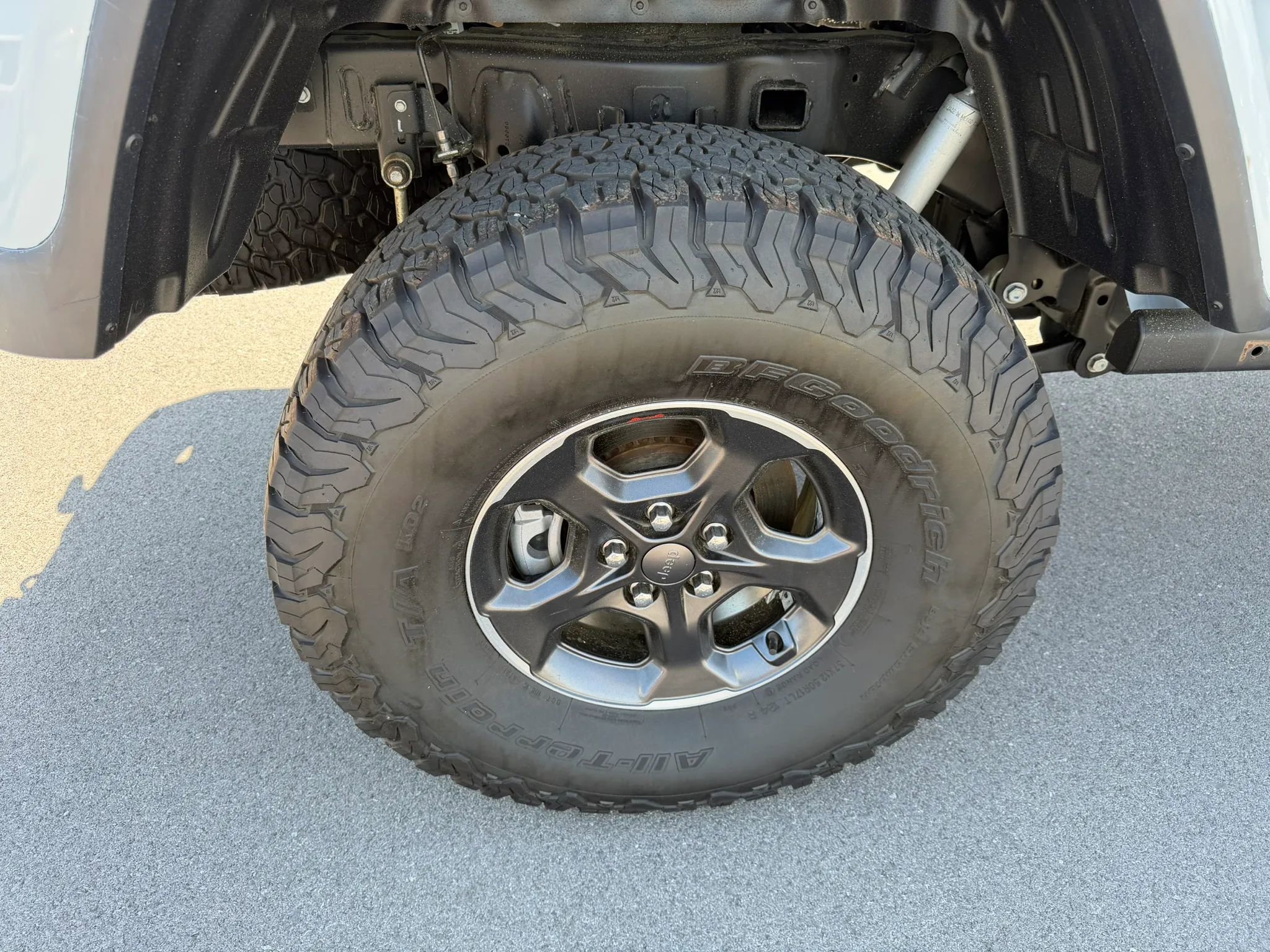 Used 2023 Jeep Gladiator Rubicon w/ LED Lighting Group AWD/4WD image 20