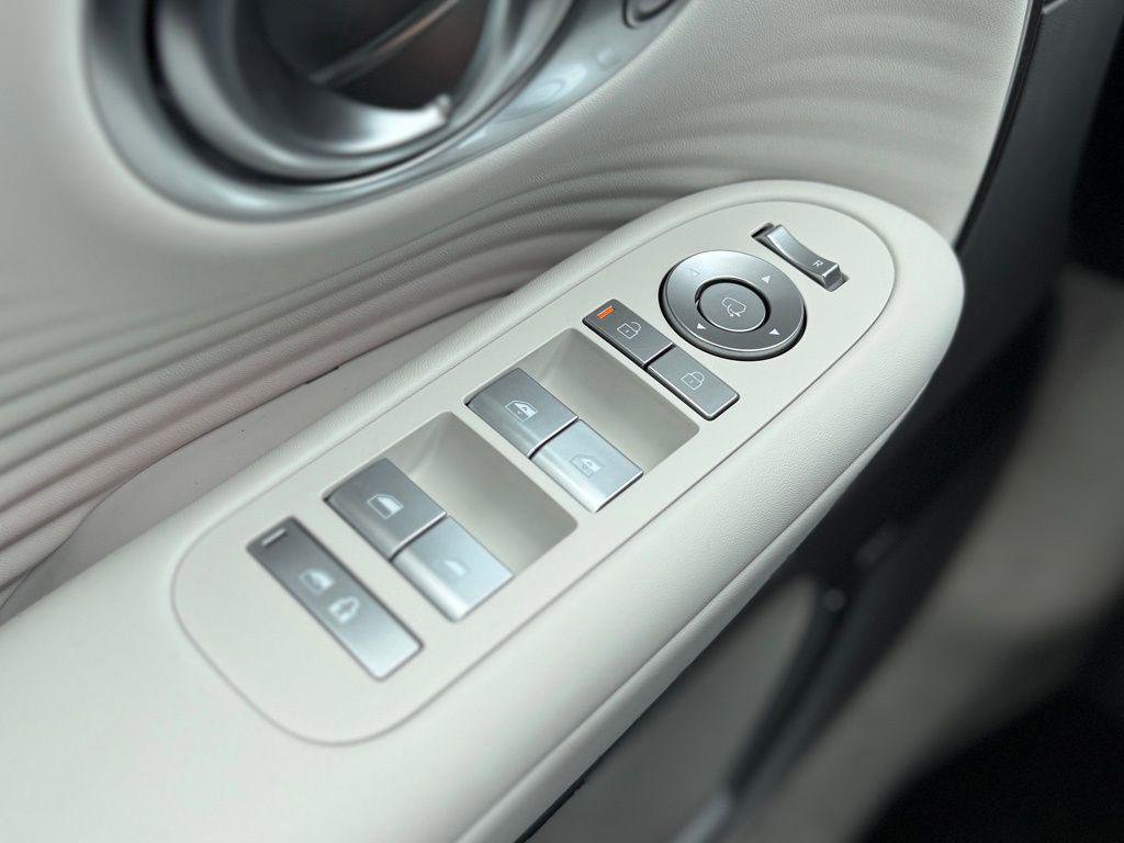 New 2026 Hyundai Ioniq 9 Limited image 34