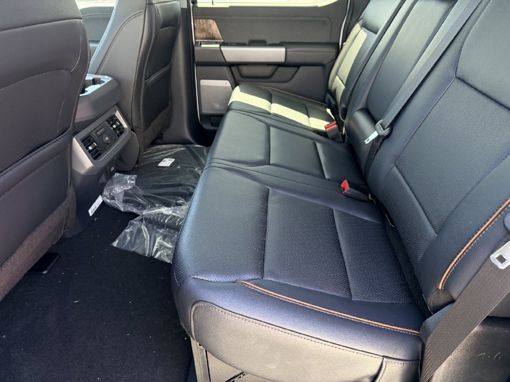 New 2026 Ford F250 Lariat w/ Lariat Premium Package AWD/4WD image 15